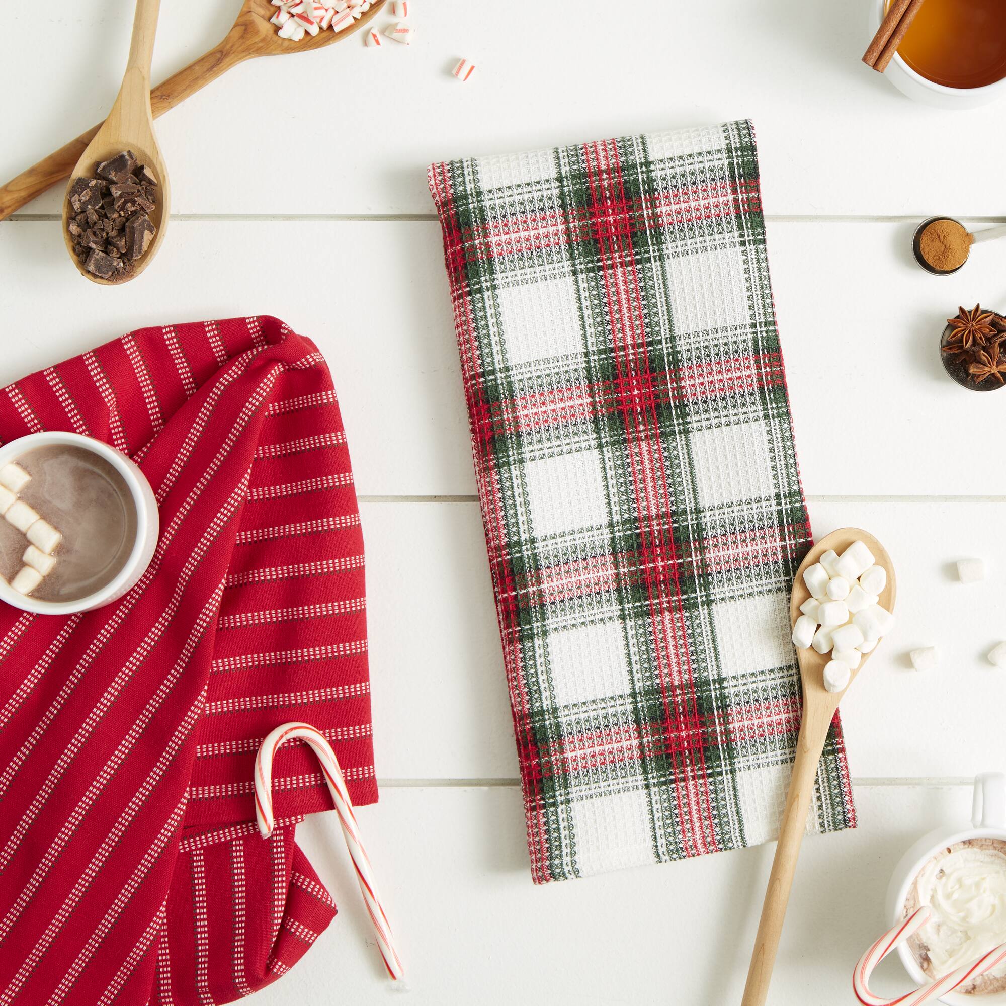 DII® Christmas Plaid Dishtowel Set